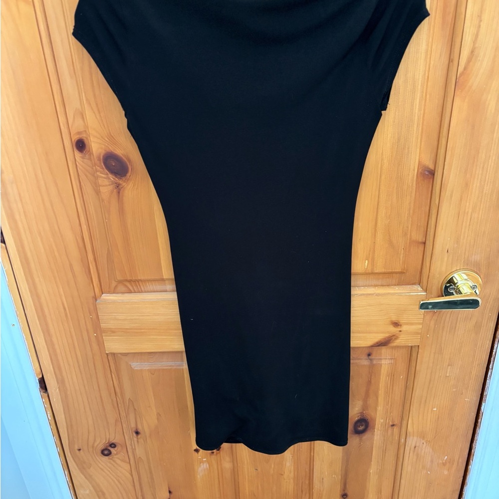 Elegant Black Ruched Dress - Picture 2 of 2